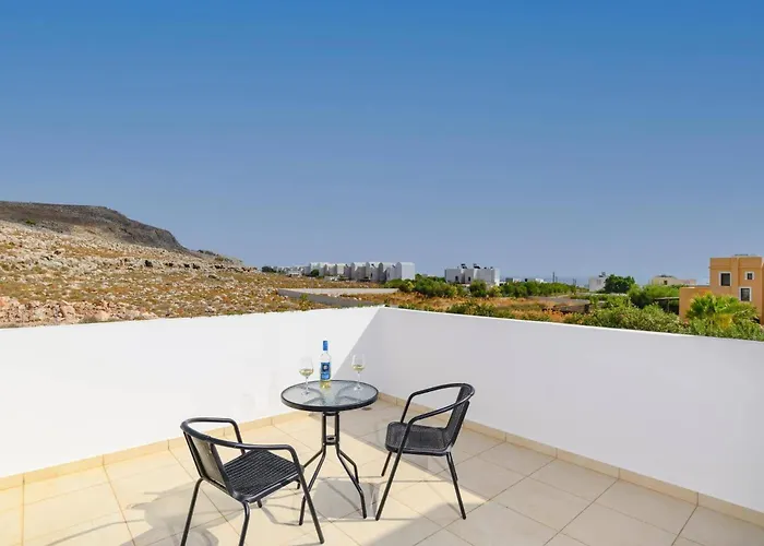 Pandora By וילה לינדוס